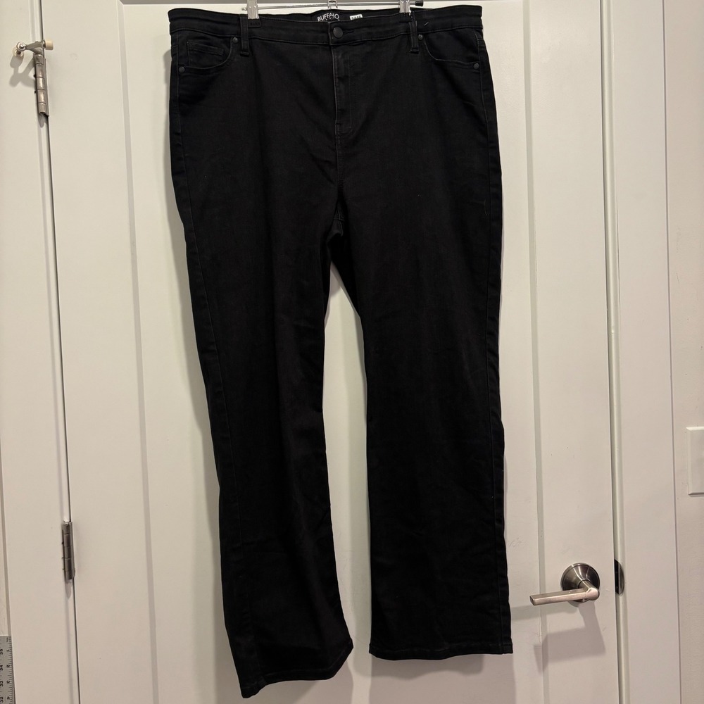 Buffalo David Bitton Womens Black Straight Leg Stretch Jeans Size 18/38 CA60224